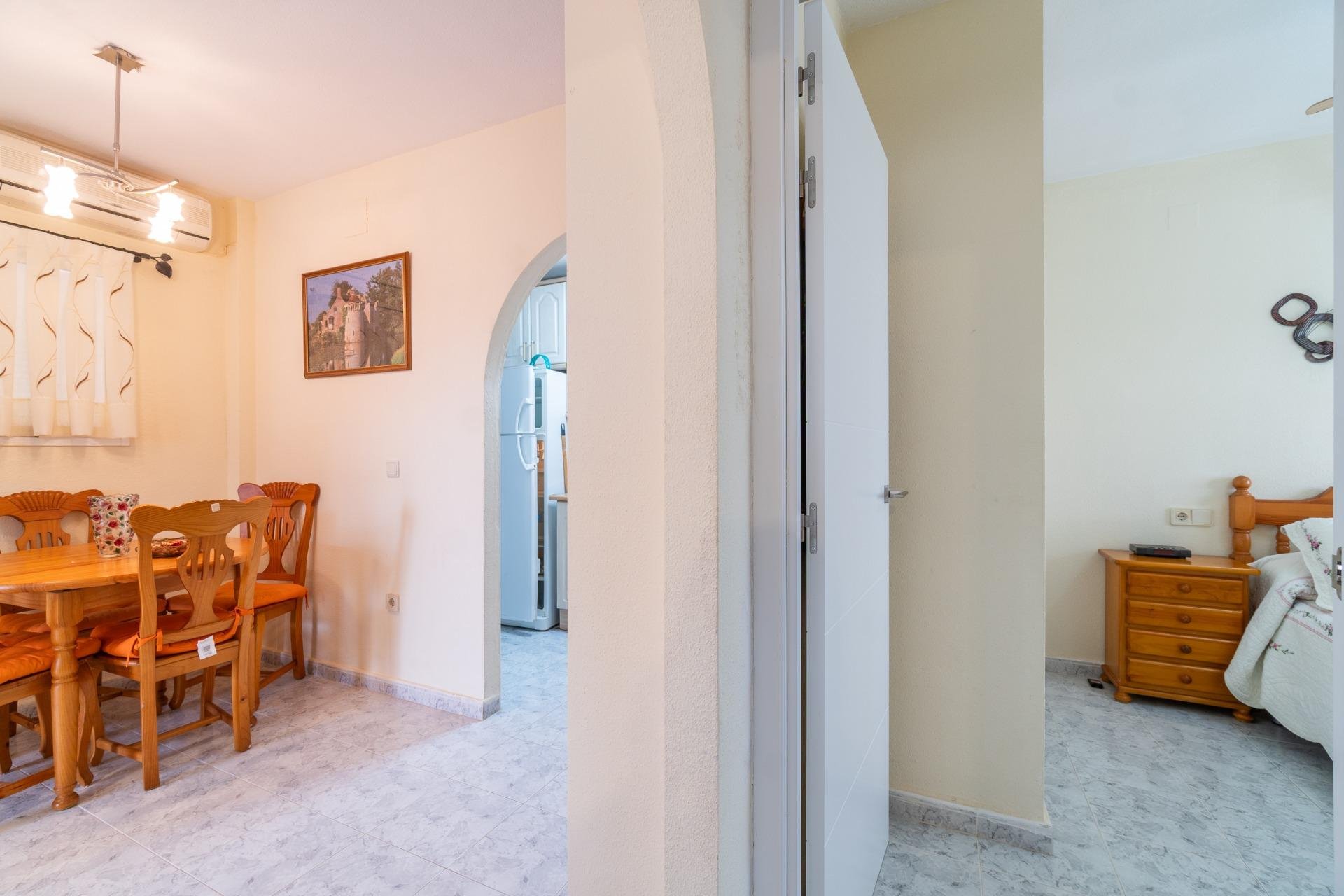 Alquiler a largo plazo - Apartment -
Orihuela Costa - Playa Flamenca