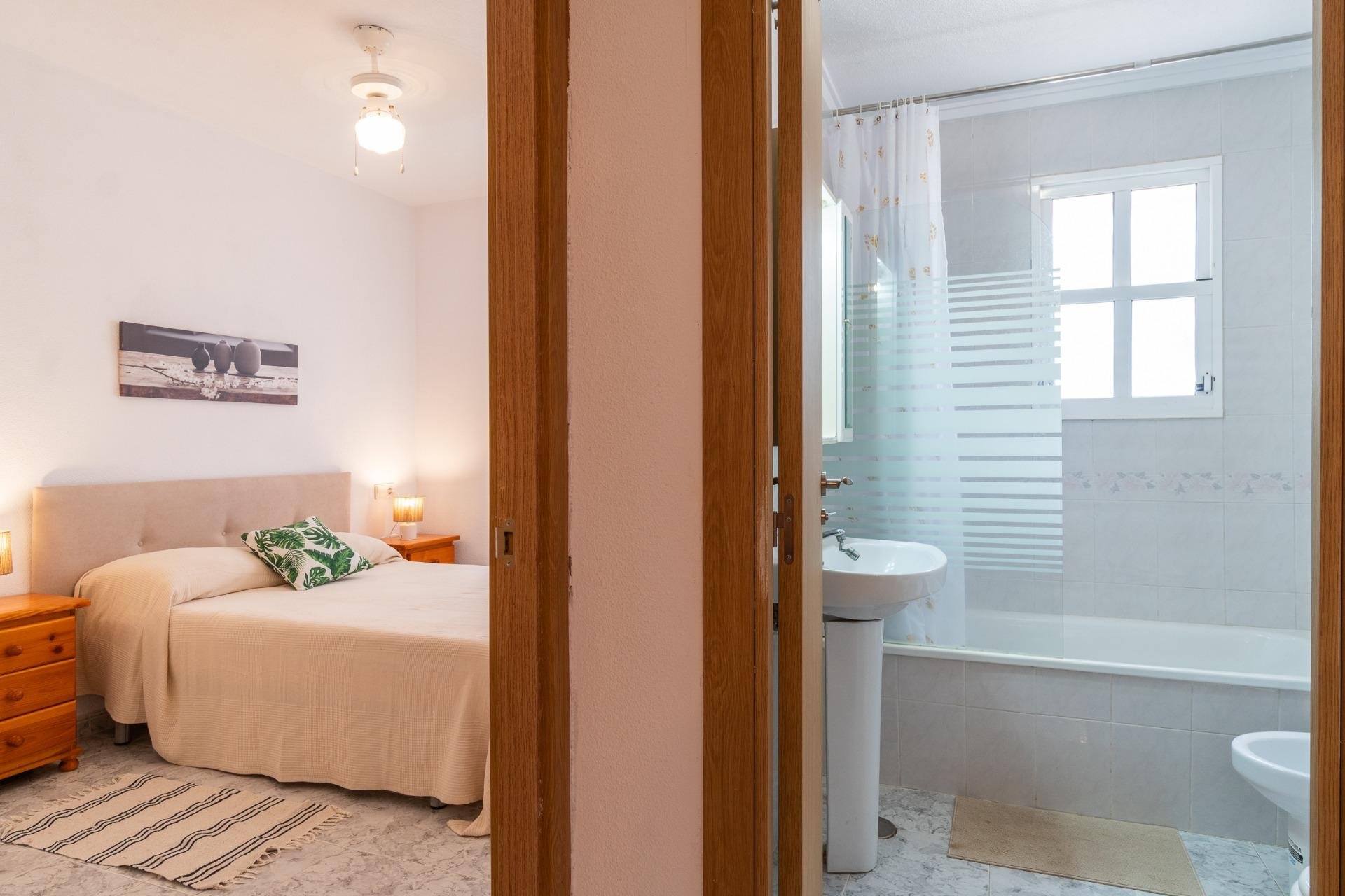 Alquiler a largo plazo - Apartment -
Orihuela Costa - Playa Flamenca
