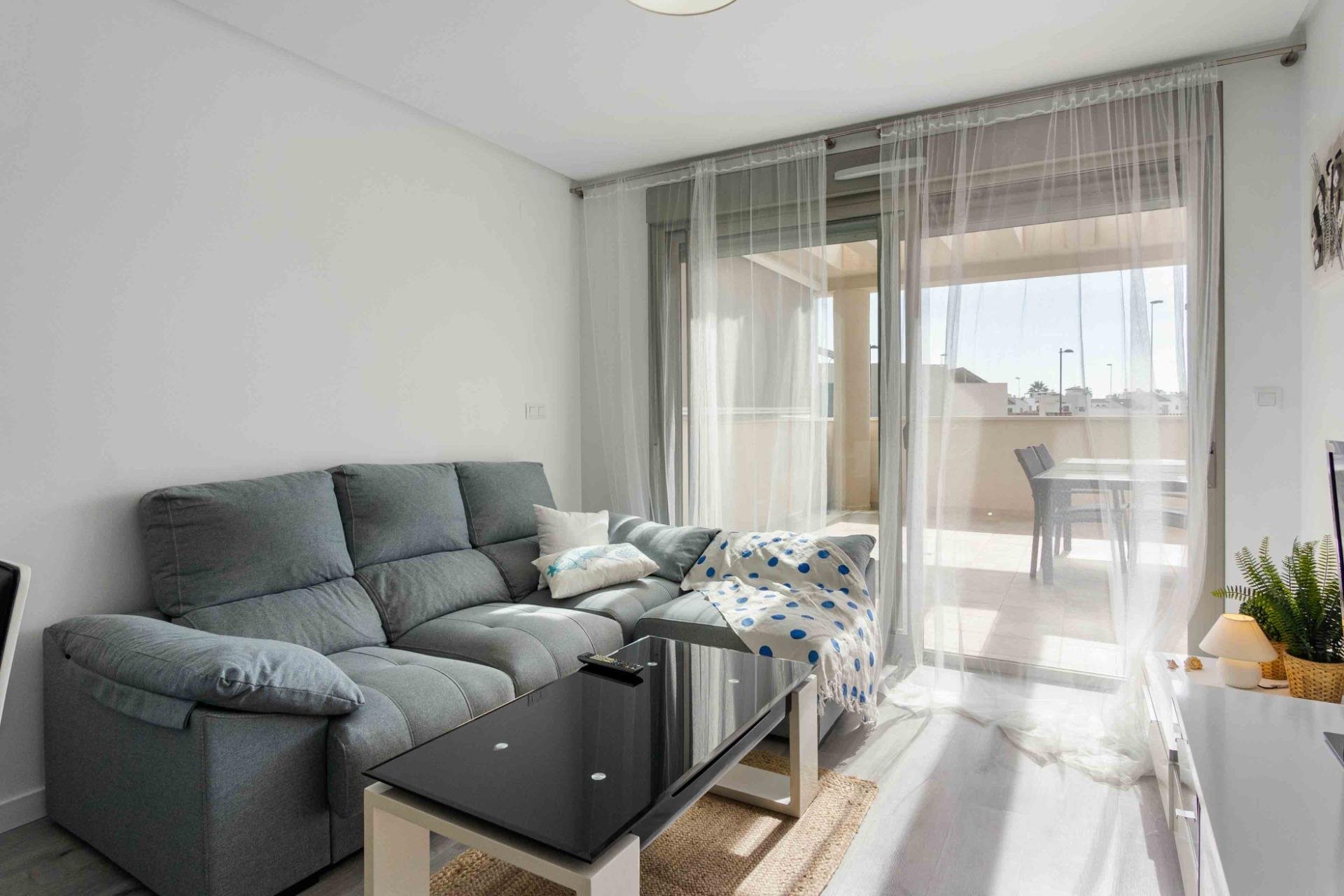 Alquiler a largo plazo - Apartment -
Orihuela Costa - Villamartin