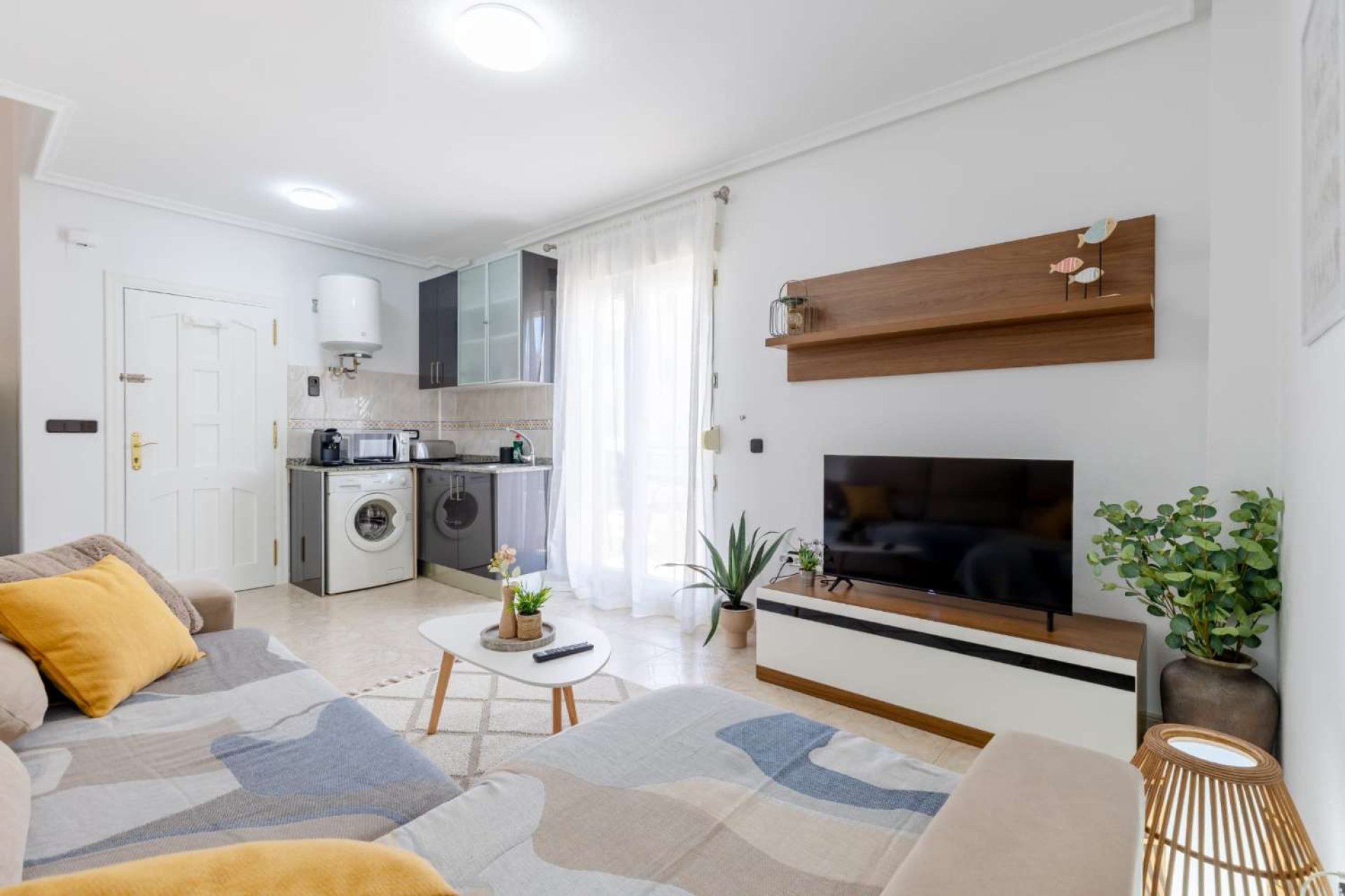 Alquiler a largo plazo - Apartment -
Orihuela - La Zenia