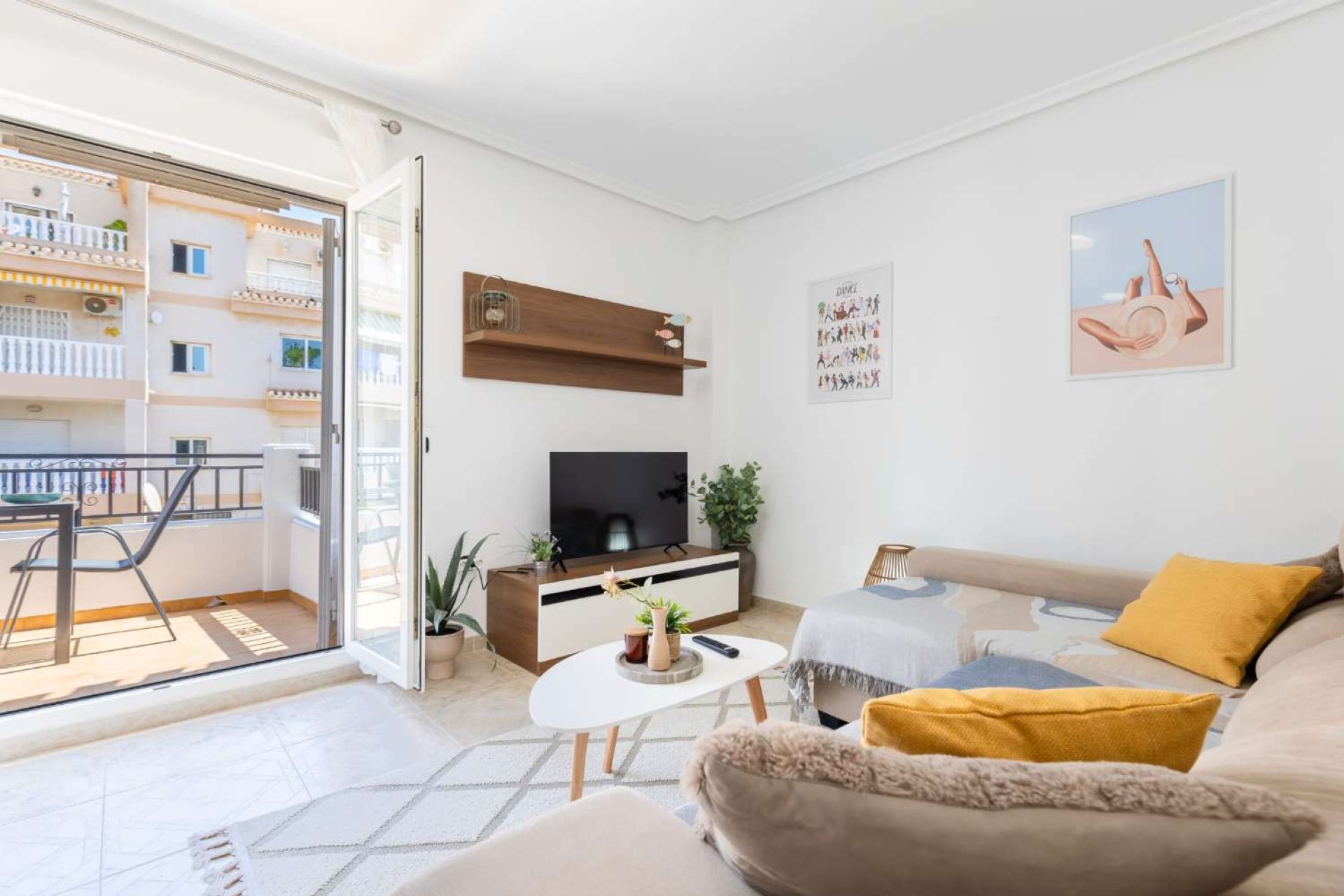 Alquiler a largo plazo - Apartment -
Orihuela - La Zenia