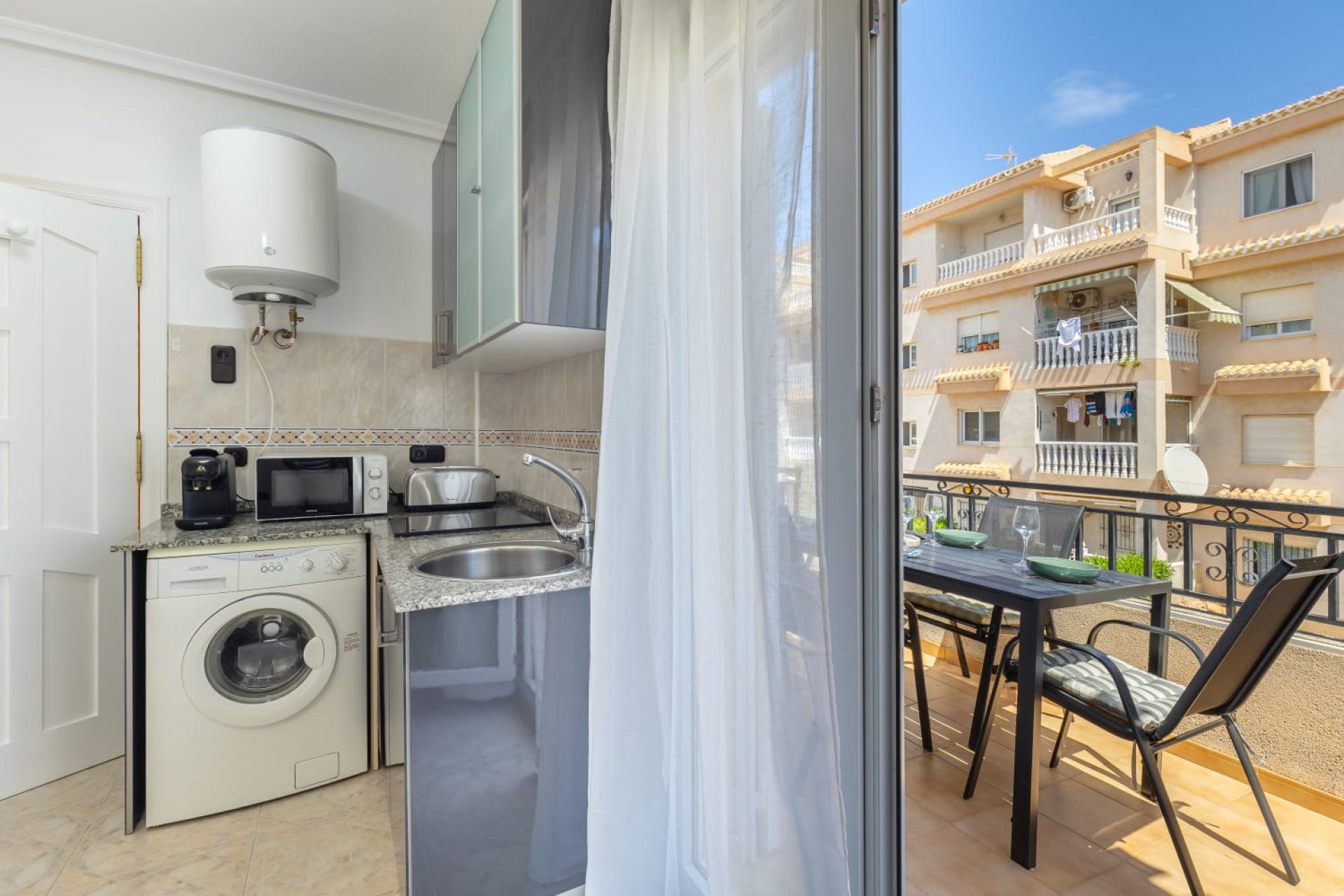 Alquiler a largo plazo - Apartment -
Orihuela - La Zenia