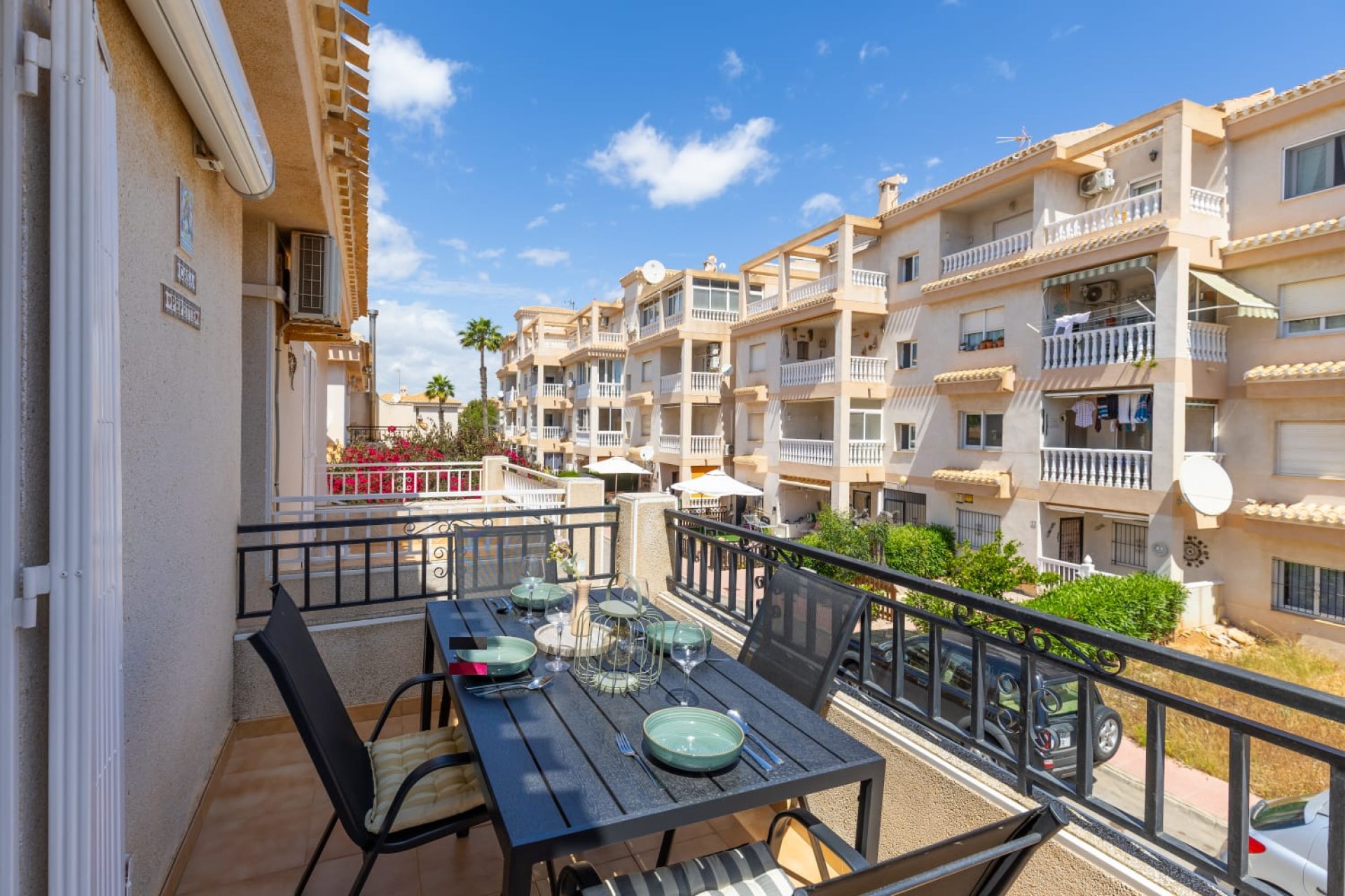 Alquiler a largo plazo - Apartment -
Orihuela - La Zenia