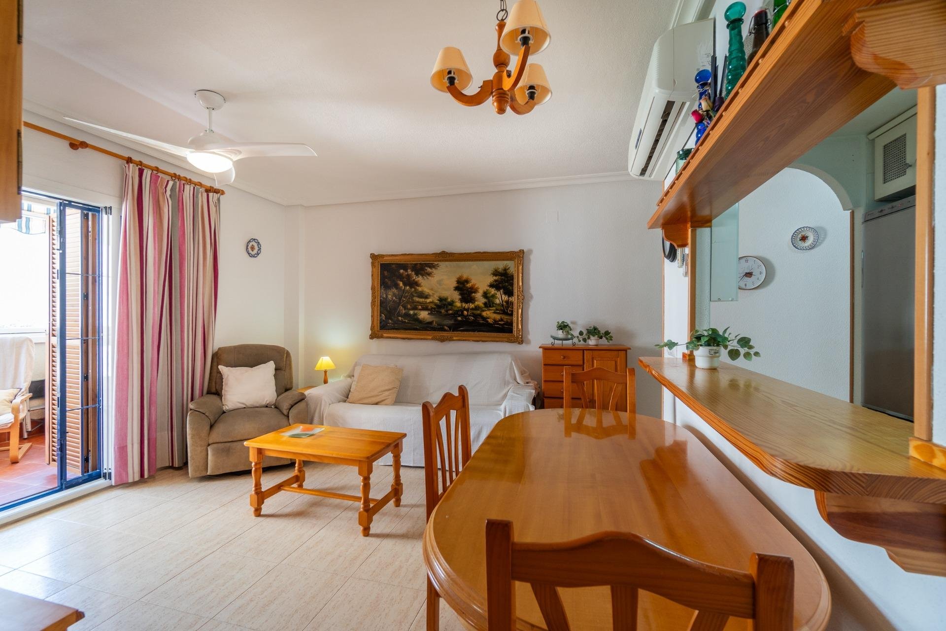 Alquiler a largo plazo - Apartment -
Torrevieja - La Mata