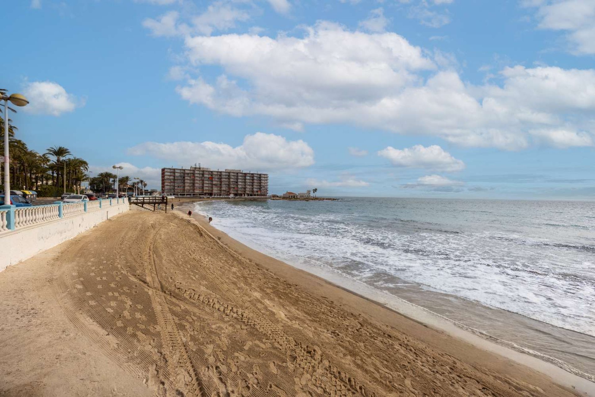 Alquiler a largo plazo - Apartment -
Torrevieja