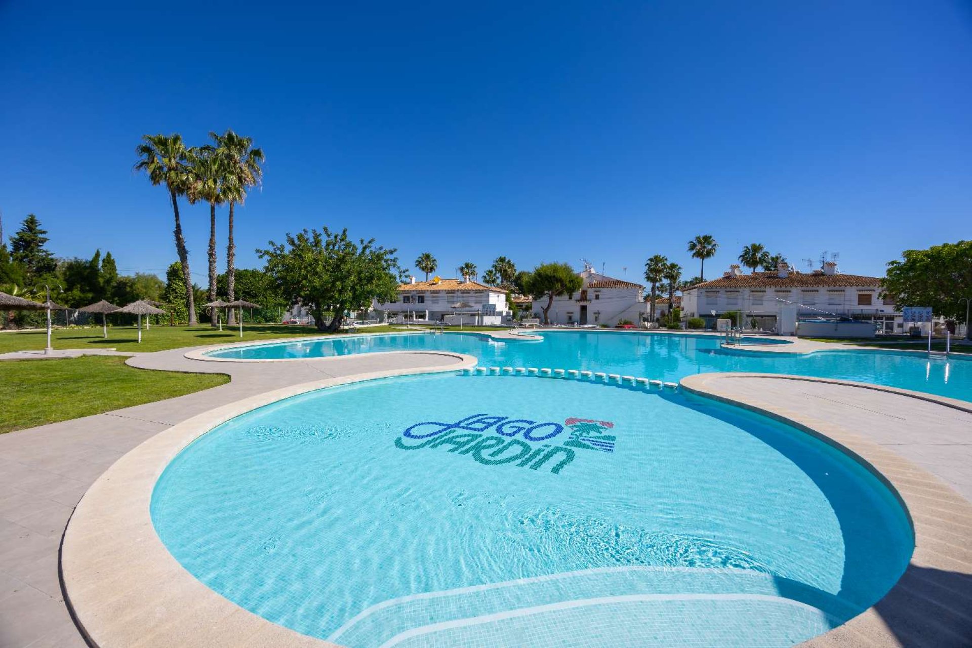 Alquiler a largo plazo - Apartment -
Torrevieja