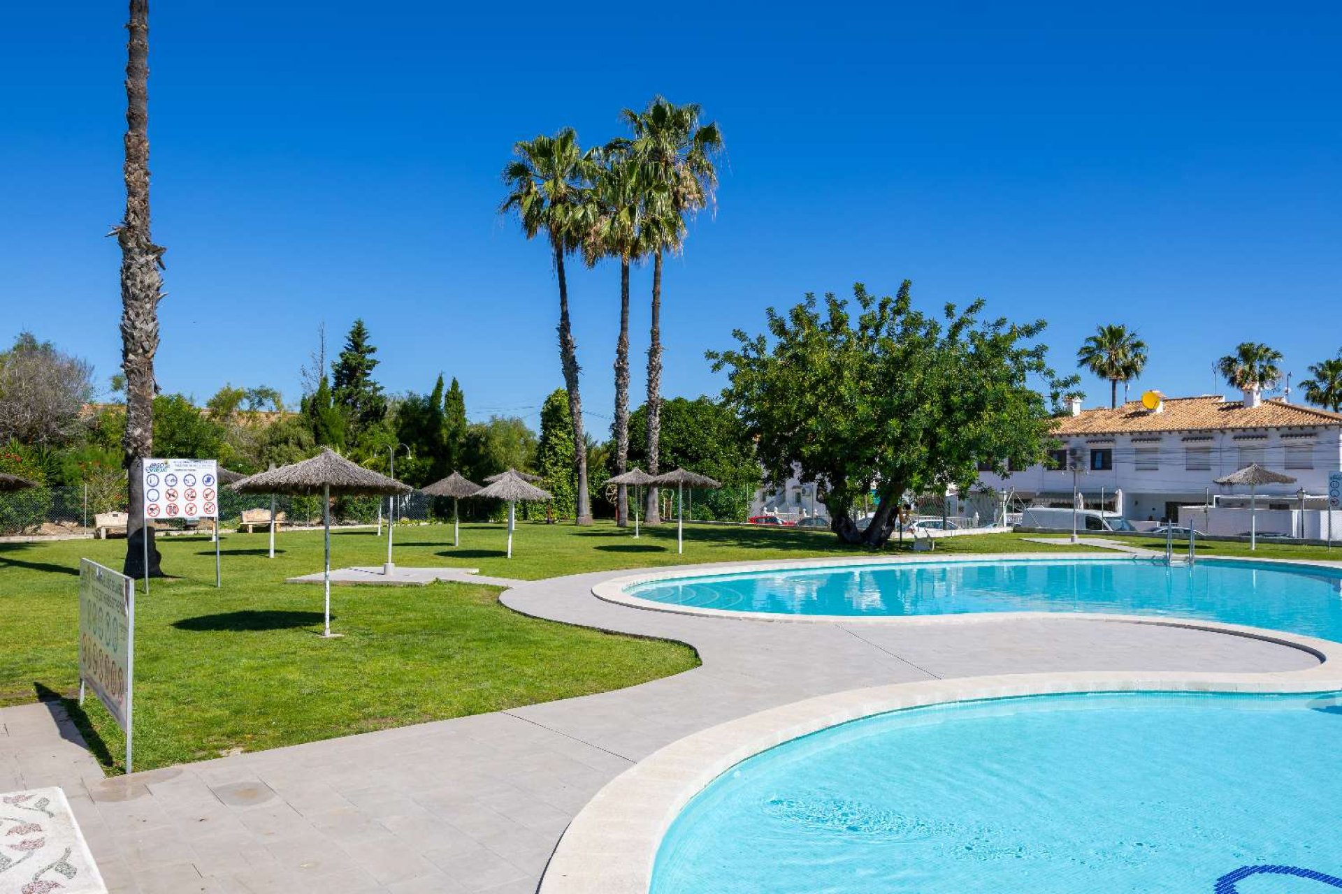 Alquiler a largo plazo - Apartment -
Torrevieja