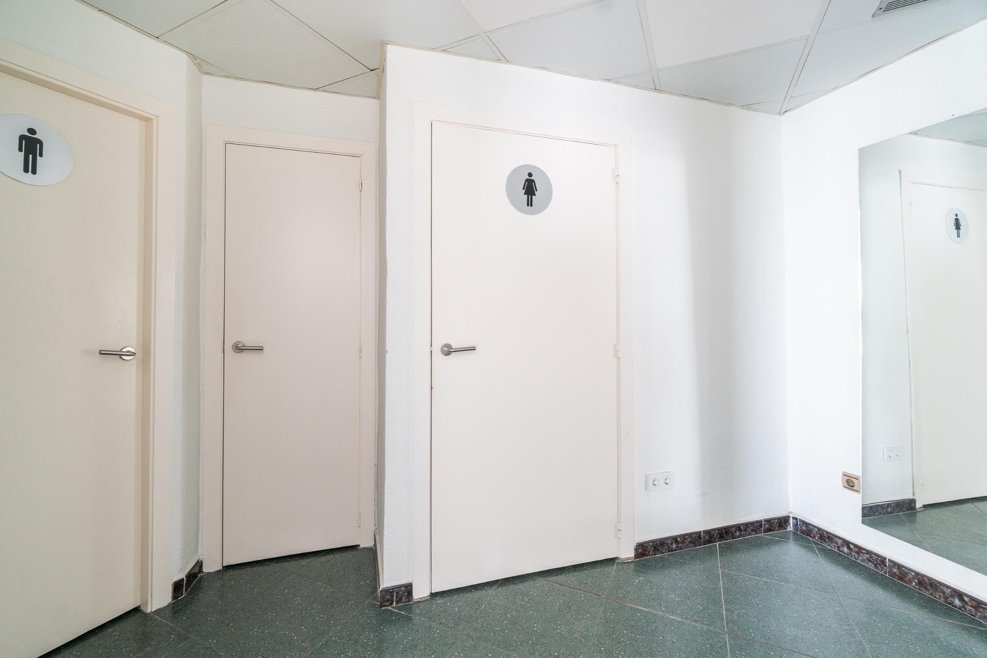 Alquiler a largo plazo - Commercial Unit -
Orihuela Costa - Playa Flamenca