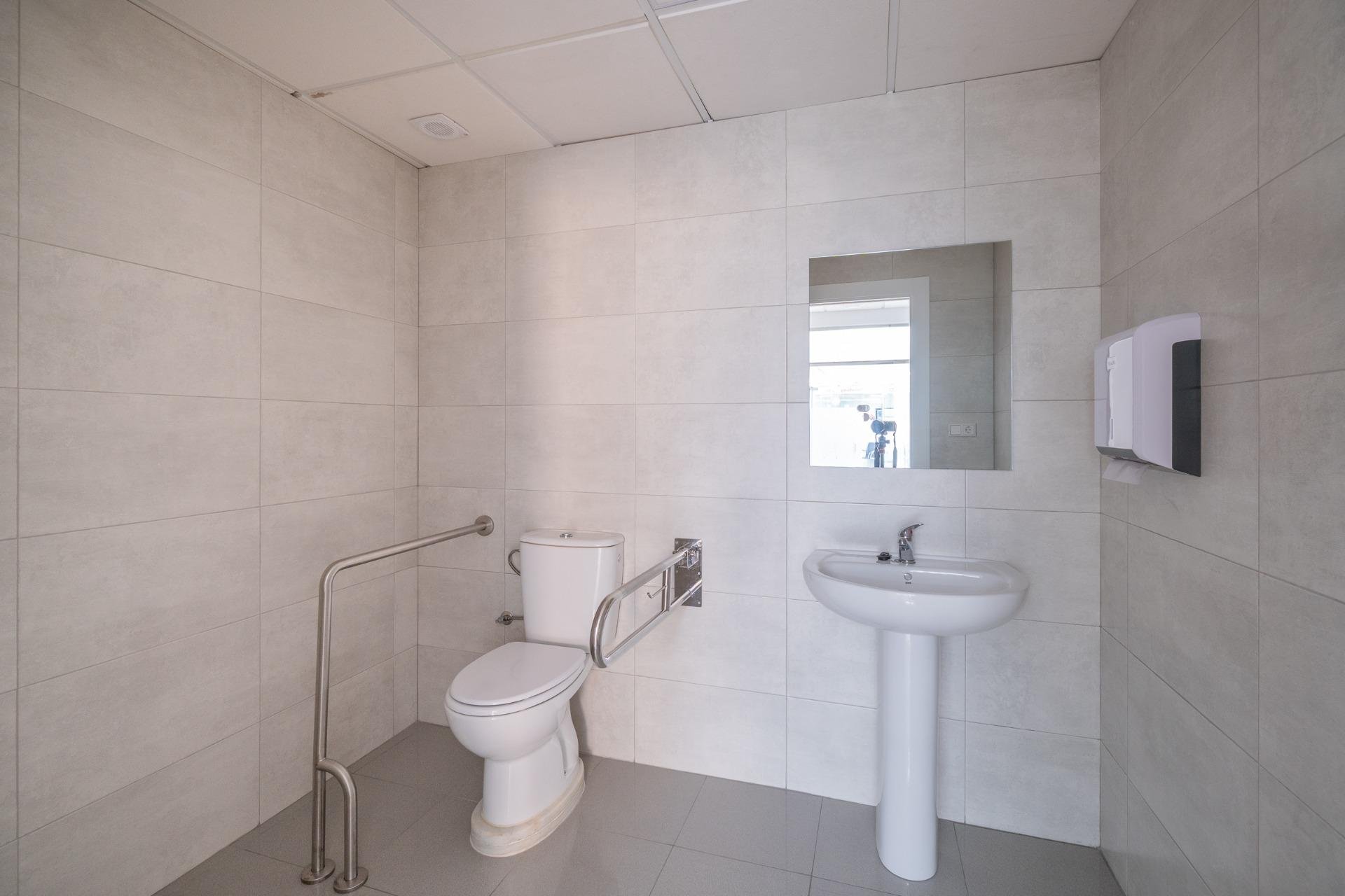 Alquiler a largo plazo - Commercial Unit -
Orihuela Costa - Playa Flamenca