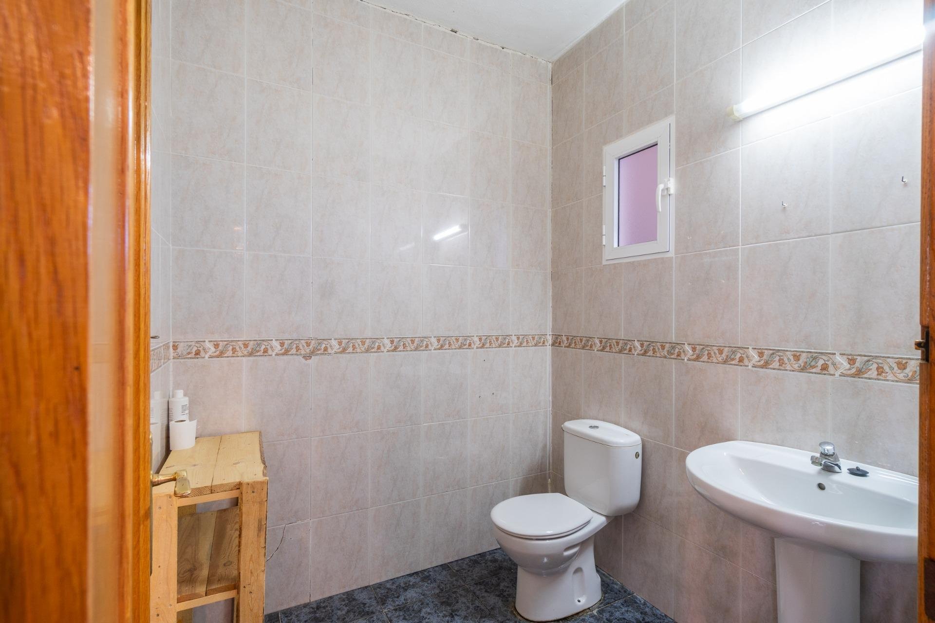 Alquiler a largo plazo - Commercial Unit -
Pilar de la Horadada - Polígono industrial Cañada de Práez