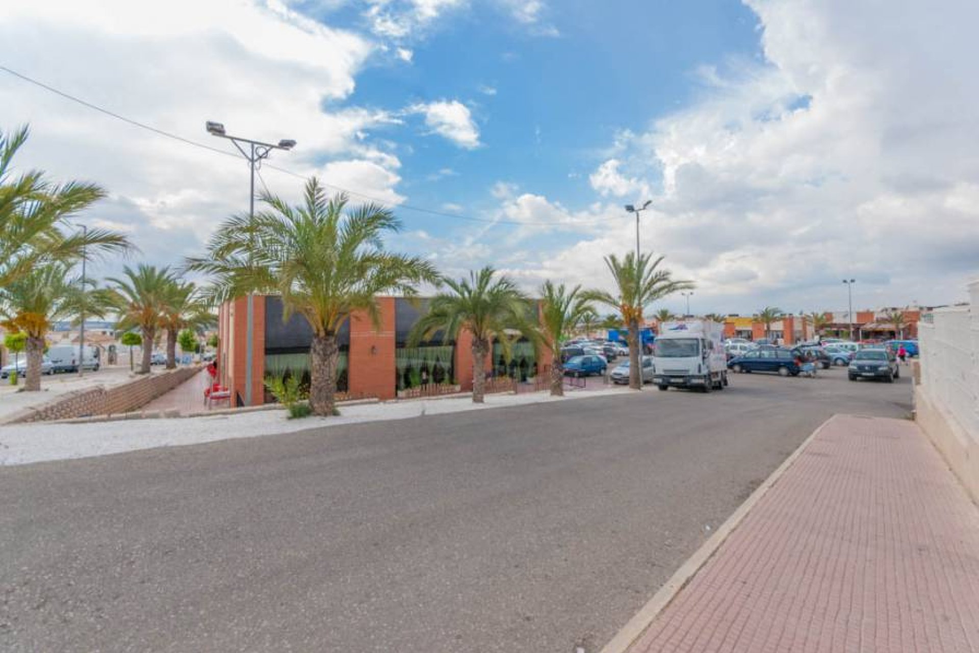 Alquiler a largo plazo - Commercial Unit -
San Fulgencio - La Marina