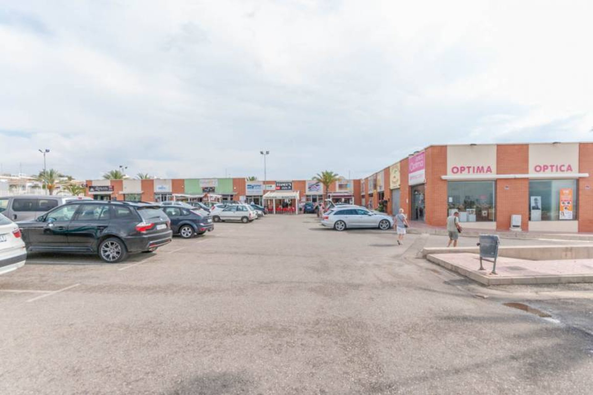 Alquiler a largo plazo - Commercial Unit -
San Fulgencio - La Marina