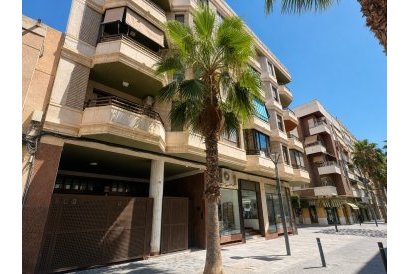 Apartament / Duplex - Reventa - Torrevieja - Torrevieja