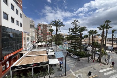 Apartamento - Återförsäljning - Torrevieja - Torrevieja