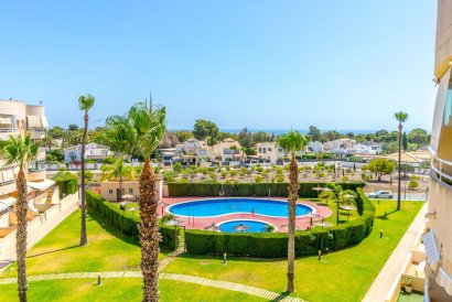 Apartment - Återförsäljning - Dehesa de campoamor - Campoamor