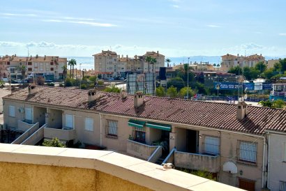 Apartment - Återförsäljning - Orihuela Costa - Campoamor