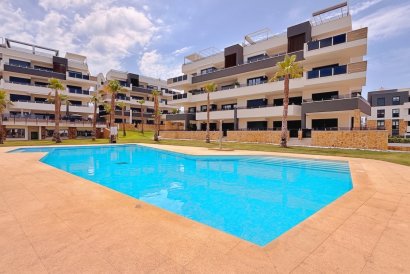 Apartment - Återförsäljning - Orihuela - Orihuela Costa