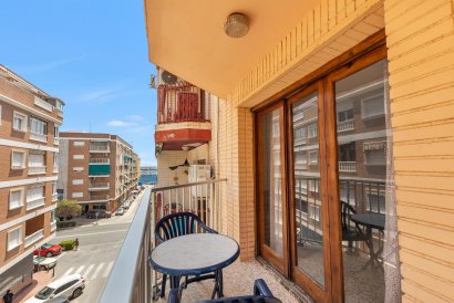 Apartment - Återförsäljning - Torrevieja - Acequion