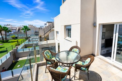 Apartment - Återförsäljning - Torrevieja - Aguas Nuevas