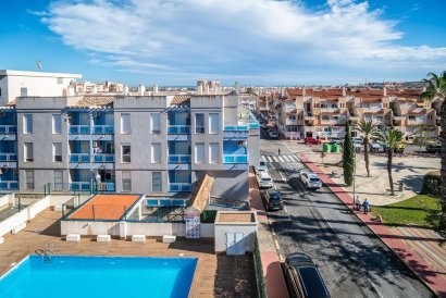 Apartment - Återförsäljning - Torrevieja - Calas Blancas