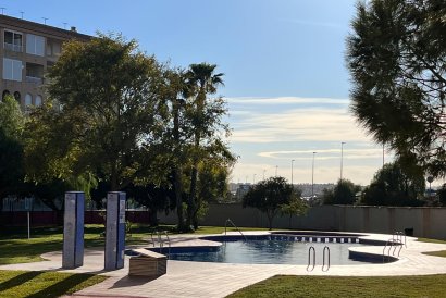 Apartment - Återförsäljning - Torrevieja - Center