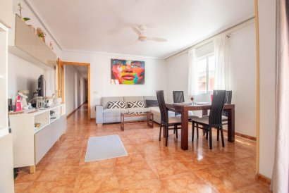 Apartment - Återförsäljning - Torrevieja - Centro