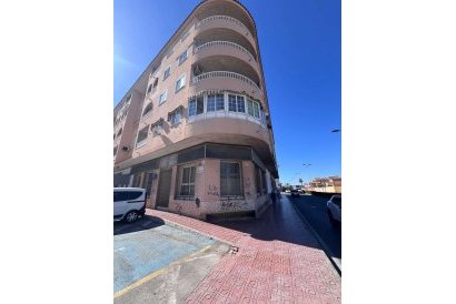 Apartment - Återförsäljning - Torrevieja -
                El molino