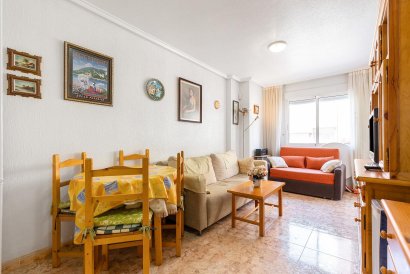 Apartment - Återförsäljning - Torrevieja - Estacion de autobuses