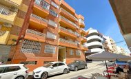Apartment - Återförsäljning -
            Torrevieja - GI-23525