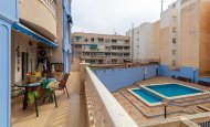 Apartment - Återförsäljning -
            Torrevieja - HP-54937