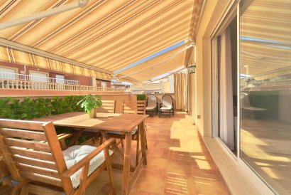 Apartment - Återförsäljning - Torrevieja - La Mata pueblo