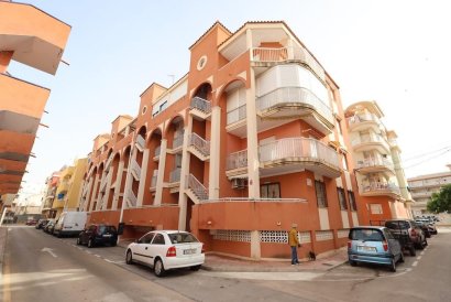 Apartment - Återförsäljning - Torrevieja - La Mata