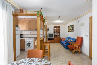 Apartment - Återförsäljning - Torrevieja - La Mata