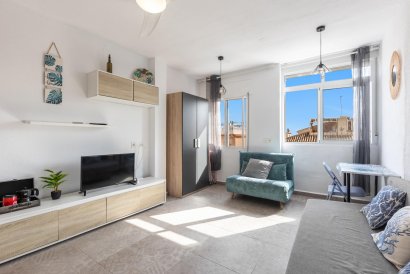 Apartment - Återförsäljning - Torrevieja - La Mata