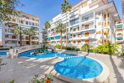 Apartment - Återförsäljning - Torrevieja - Los Europeos