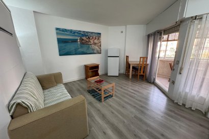 Apartment - Återförsäljning - Torrevieja - Playa de Los Locos-Curva del Palangre