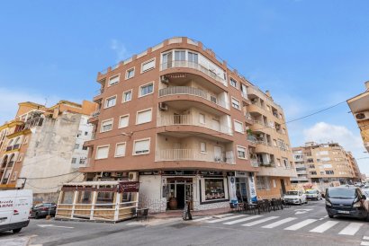 Apartment - Återförsäljning - Torrevieja - Playa del Cura