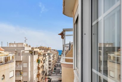 Apartment - Återförsäljning - Torrevieja - Playa del Cura