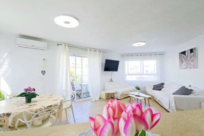 Apartment - Återförsäljning - Torrevieja - Puerto Deportivo