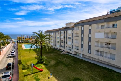 Apartment - Återförsäljning - Torrevieja - Punta Prima