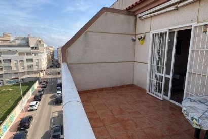 Apartment - Återförsäljning - Torrevieja - Torrevieja