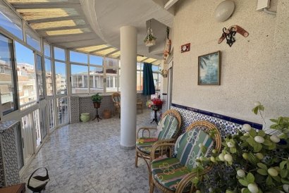 Apartment - Återförsäljning - Torrevieja - Torrevieja