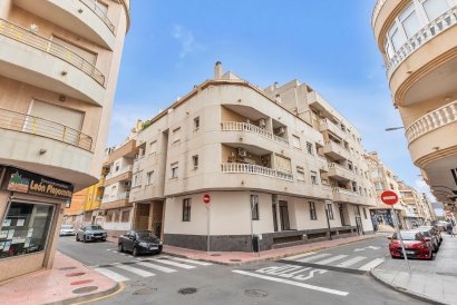 Apartment - Återförsäljning - Torrevieja - Torrevieja
