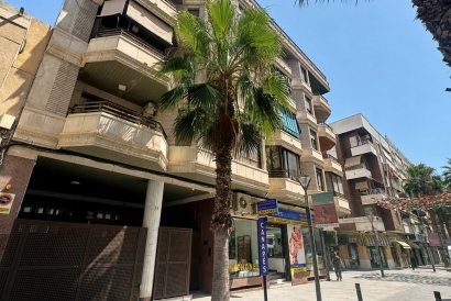 Apartment - Återförsäljning - Torrevieja - Torrevieja