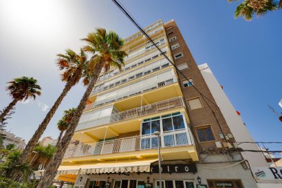 Apartment - Återförsäljning - Torrevieja - Torrevieja