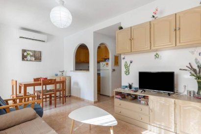 Apartment - Återförsäljning - Torrevieja - Torrevieja