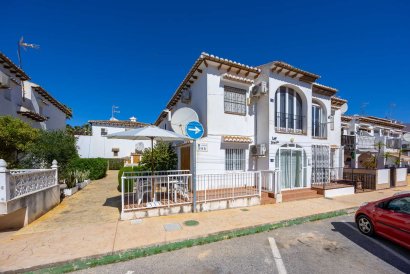 Apartment - Long Term Rental - Torrevieja - Torrevieja