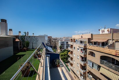 Apartment - Resale - Torrevieja - Beach