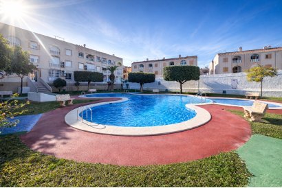 Apartment - Resale - Torrevieja - Playa del Acequión