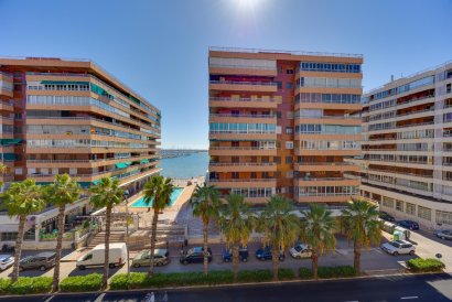 Apartment - Resale - Torrevieja - Playa del Acequión